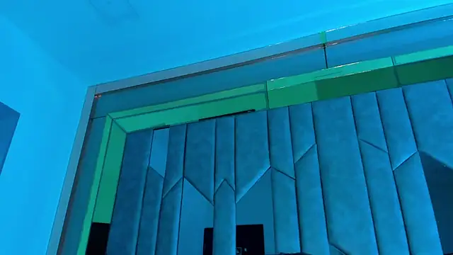 Sebax Young online show from 11, 9, 2025