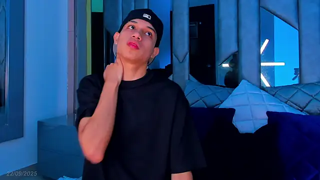 Sebax Young online show from 23, 9, 2025