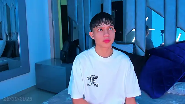 Sebax Young online show from 28, 9, 2025