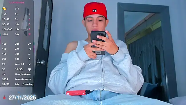 Sebax Young online show from 27, 11, 2025