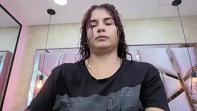 ThaliaCross online show from 22, 4, 2026