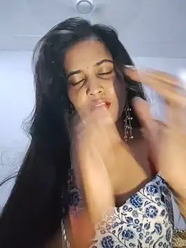 cute radhikaa online show from 31, 5, 2026