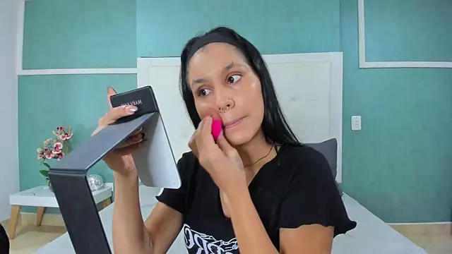 ania gomez online show from 17, 10, 2025