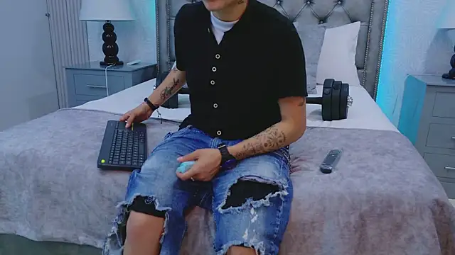 ZoeKrug online show from 9, 1, 2026