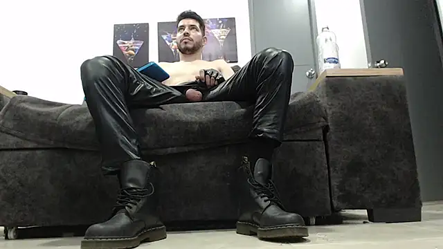 Snapshot of mackdaniels chatting on 28, 5, 2026 mackdaniels online show from 28, 5, 2026