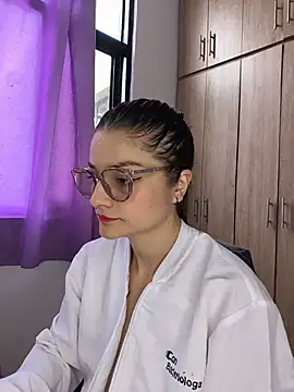 Coralinne   online show from 4, 7, 2026