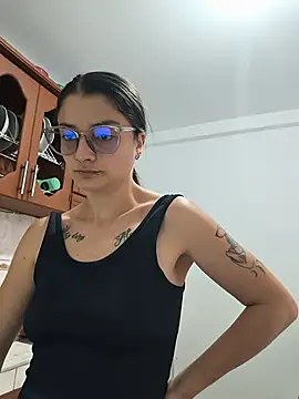 Coralinne   online show from 9, 7, 2026
