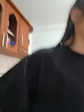 Coralinne   online show from 14, 7, 2026