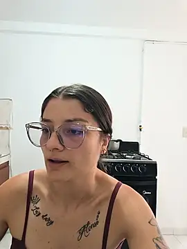 Coralinne   online show from 22, 7, 2026