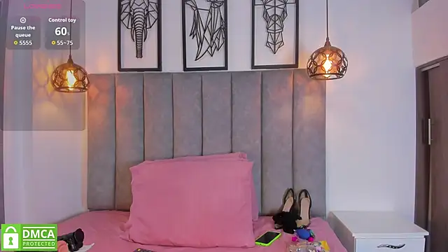 Gia Scott online show from 25, 11, 2025