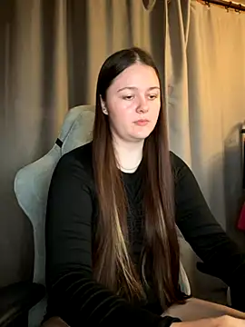 Cuty Kitty online show from 10, 9, 2025