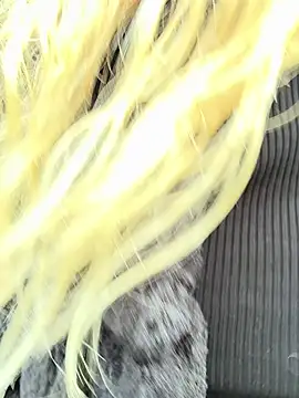 Bikergirl 97 online show from 18, 10, 2025