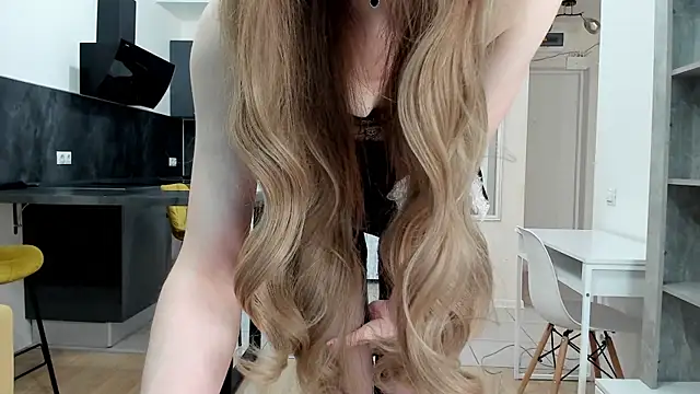 Kitty Player online show from 19, 4, 2026