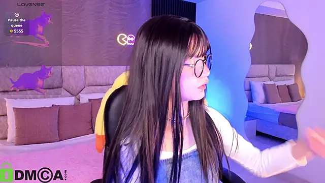 Snapshot of Arinextdoor chatting on 21, 10, 2025 Arinextdoor online show from 21, 10, 2025