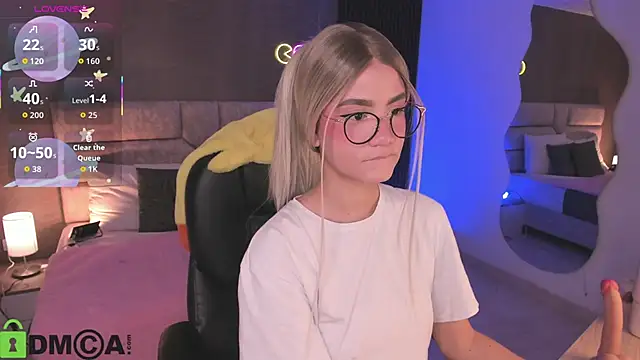 Snapshot of Arinextdoor chatting on 22, 11, 2025 Arinextdoor online show from 22, 11, 2025