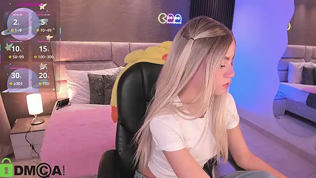 Snapshot of Arinextdoor chatting on 25, 11, 2025 Arinextdoor online show from 25, 11, 2025