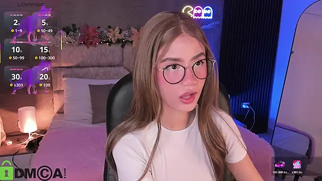 Snapshot of Arinextdoor chatting on 5, 12, 2025 Arinextdoor online show from 5, 12, 2025