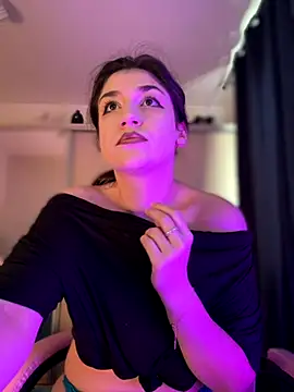 Snapshot of ScarletBloom_ chatting on 30, 9, 2025 ScarletBloom online show from 30, 9, 2025