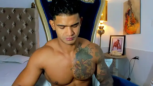 antonio  444 online show from 4, 12, 2025