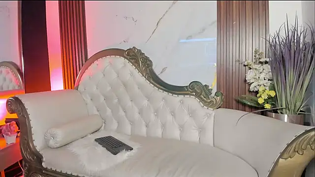 CoralieBronson online show from 4, 12, 2025