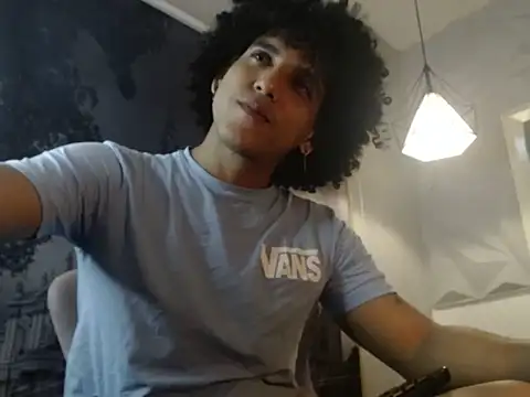 Xfire boy69 online show from 9, 11, 2025