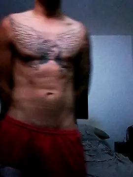 Snapshot of bigandstrong2217 chatting on 5, 2, 2026 bigandstrong2217 online show from 5, 2, 2026