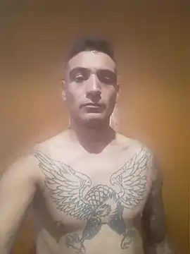 Snapshot of bigandstrong2217 chatting on 10, 4, 2026 bigandstrong2217 online show from 10, 4, 2026