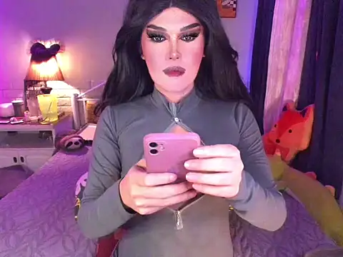 WILDDENNY1 online show from 16, 4, 2026