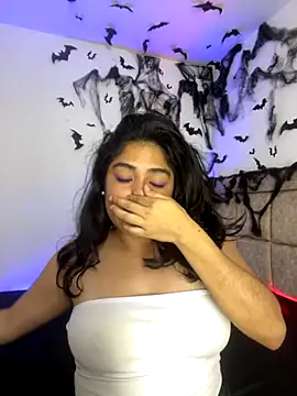 EmilyNoir1 online show from 28, 10, 2025