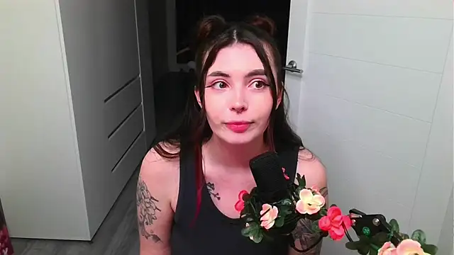 peachyness online show from 1, 5, 2026