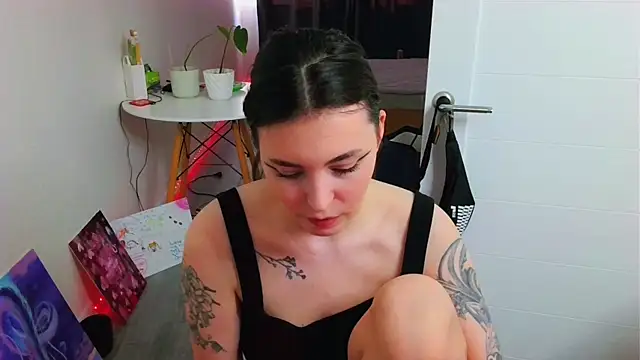 peachyness online show from 12, 7, 2026