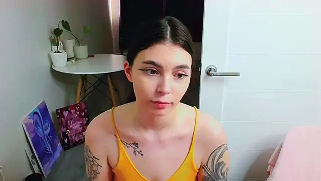 peachyness online show from 5, 8, 2026