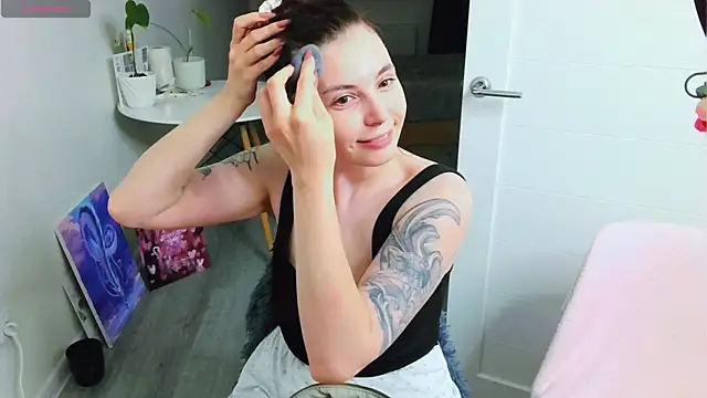 peachyness online show from 6, 8, 2026