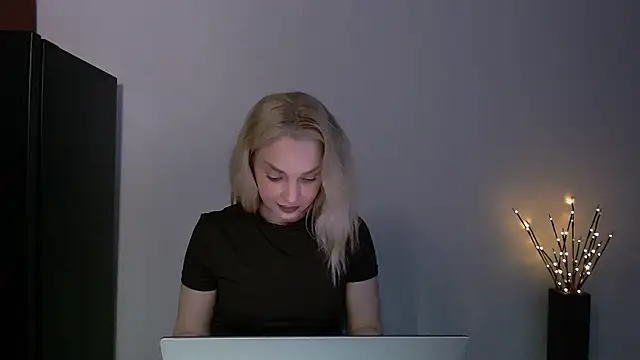 Lia noo regrets online show from 30, 5, 2026