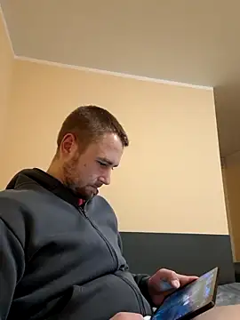 Snapshot of Vladyslav30 chatting on 14, 3, 2026 Vladyslav30 online show from 14, 3, 2026