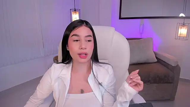 miranda crawfor online show from 24, 4, 2026