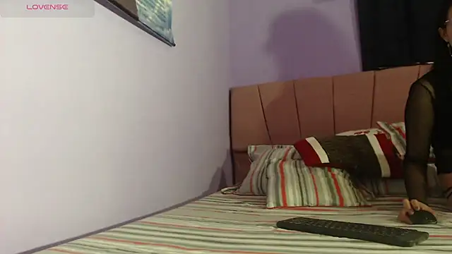 Snapshot of _Bombom__ chatting on 16, 2, 2026 Bombom online show from 16, 2, 2026