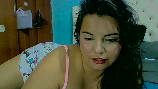 Snapshot of SamiBoobsxx chatting on 19, 9, 2025 SamiBoobsxx online show from 19, 9, 2025