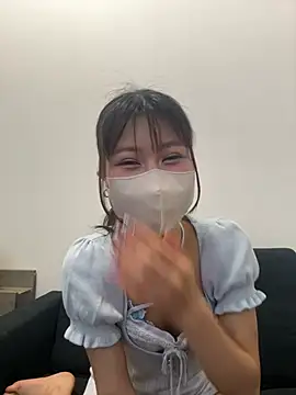 Snapshot of -Nyanko-chan- chatting on 28, 7, 2026 -Nyanko-chan- online show from 28, 7, 2026