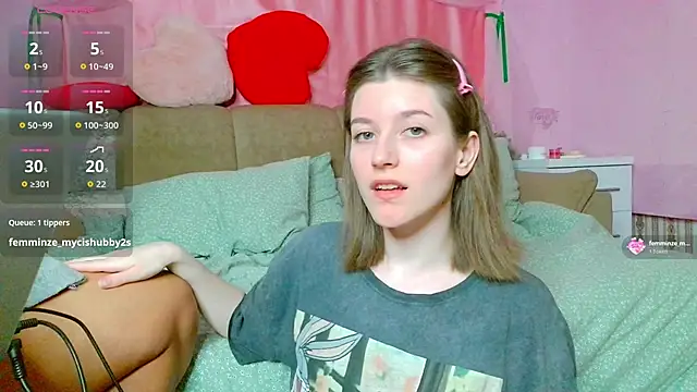 Marinaxmonroe online show from 7, 5, 2026