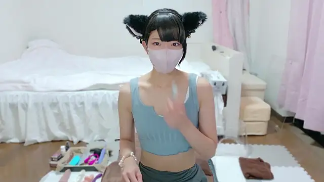 clara 6x9 online show from 7, 10, 2025