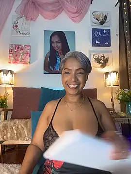 skarlleth 11 online show from 29, 3, 2026