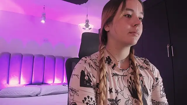 AlliceLover online show from 11, 10, 2025