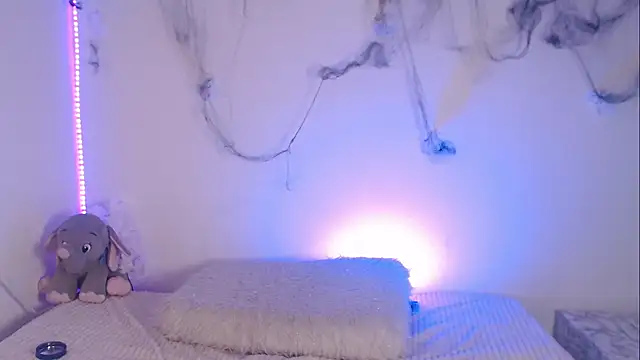 Lia  1 online show from 22, 10, 2025