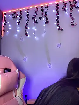 Lia  1 online show from 18, 1, 2026