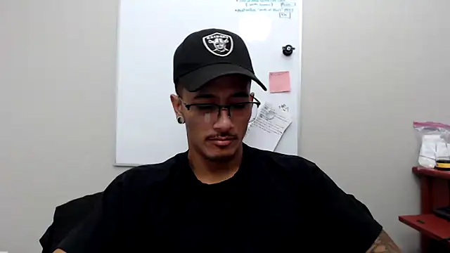 Snapshot of tanjir020 chatting on 3, 2, 2026 tanjir020 online show from 3, 2, 2026