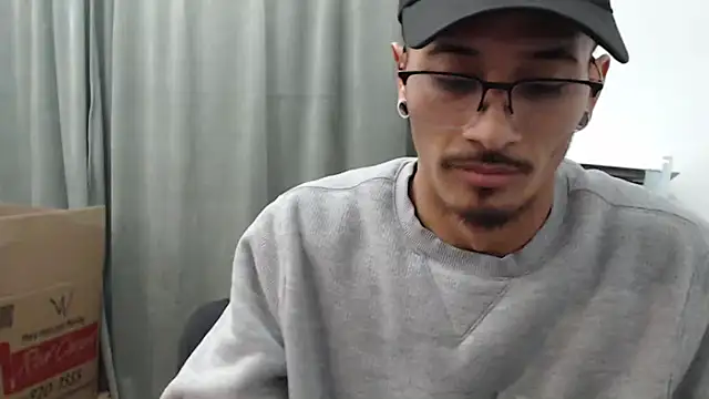 Snapshot of tanjir020 chatting on 8, 3, 2026 tanjir020 online show from 8, 3, 2026