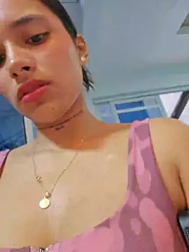 Lorena Mcfly online show from 12, 4, 2026