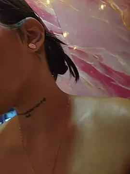 Lorena Mcfly online show from 21, 4, 2026