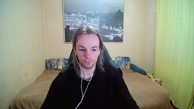 Snapshot of AdamDickens chatting on 21, 9, 2025 AdamDickens online show from 21, 9, 2025